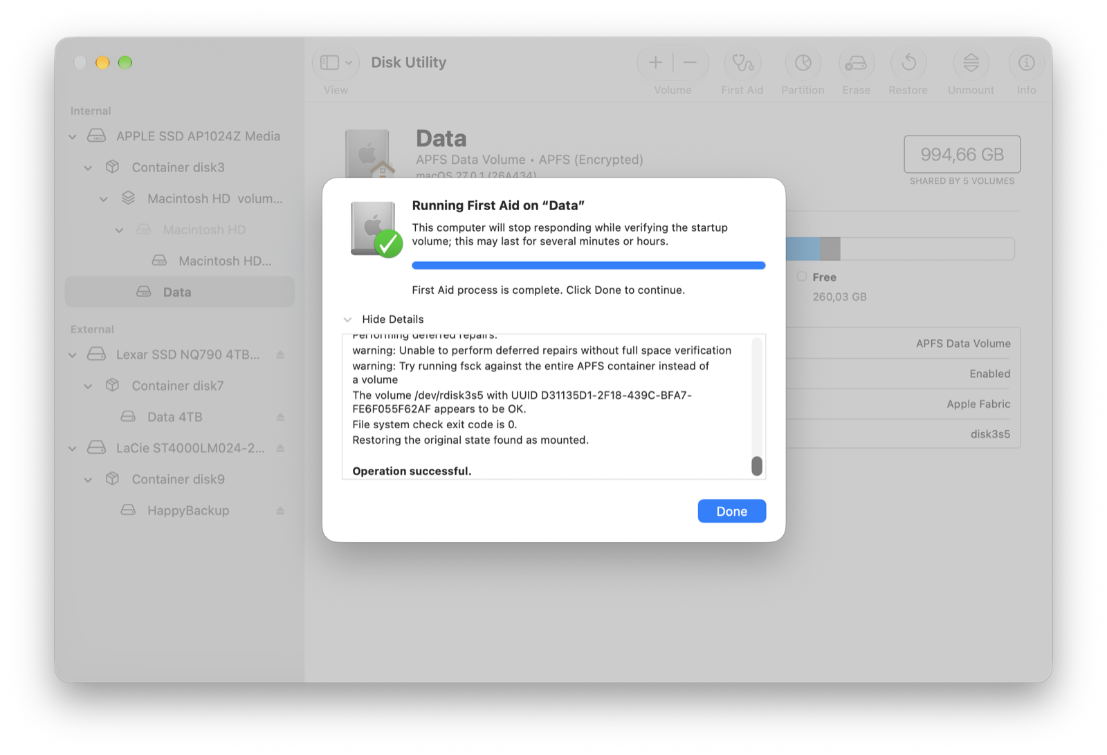 Το Βοήθημα δίσκων σε macOS με επιλεγμένο τον τόμο Data του εσωτερικού δίσκου και ολοκληρωμένες Πρώτες βοήθειες: λεπτομέρειες ελέγχου με δύο προειδοποιήσεις και στο τέλος το μήνυμα Operation successful